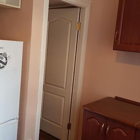 Apartment Gospitalna Street 2 Киев Экстерьер фото