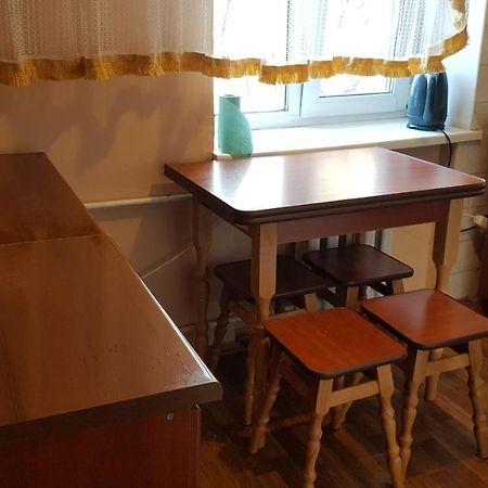 Apartment Gospitalna Street 2 Киев Экстерьер фото